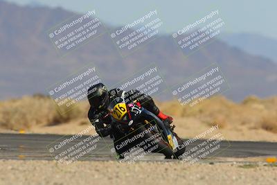 media/Mar-22-2025-CVMA (Sat) [[462c0ffedb]]/Race 13-Amateur Supersport Middleweight/